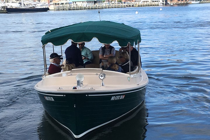 a small boat in a body of water